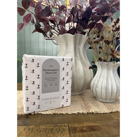 Queen 400 Thread Count Performance Sheet Set Tulip Toss - Threshold NEW - Picture 6 of 6